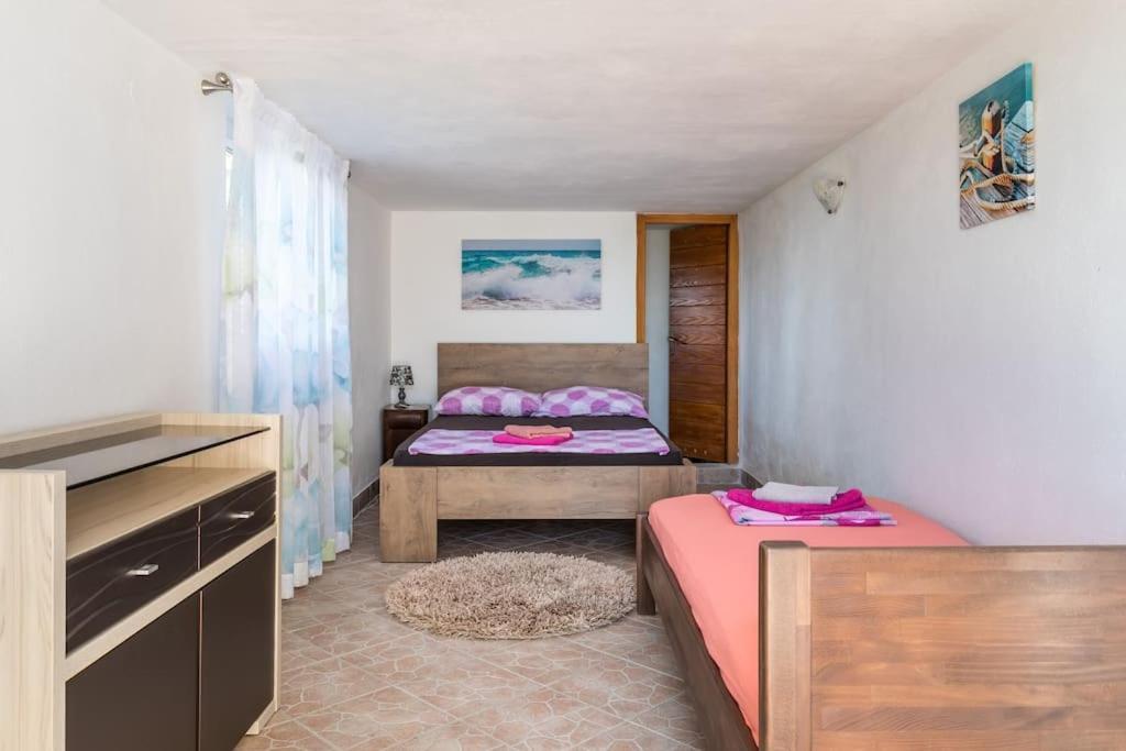הוילה אוקרוג גורניי Beautiful Bay House Duga מראה חיצוני תמונה