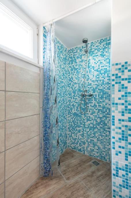 הוילה אוקרוג גורניי Beautiful Bay House Duga מראה חיצוני תמונה
